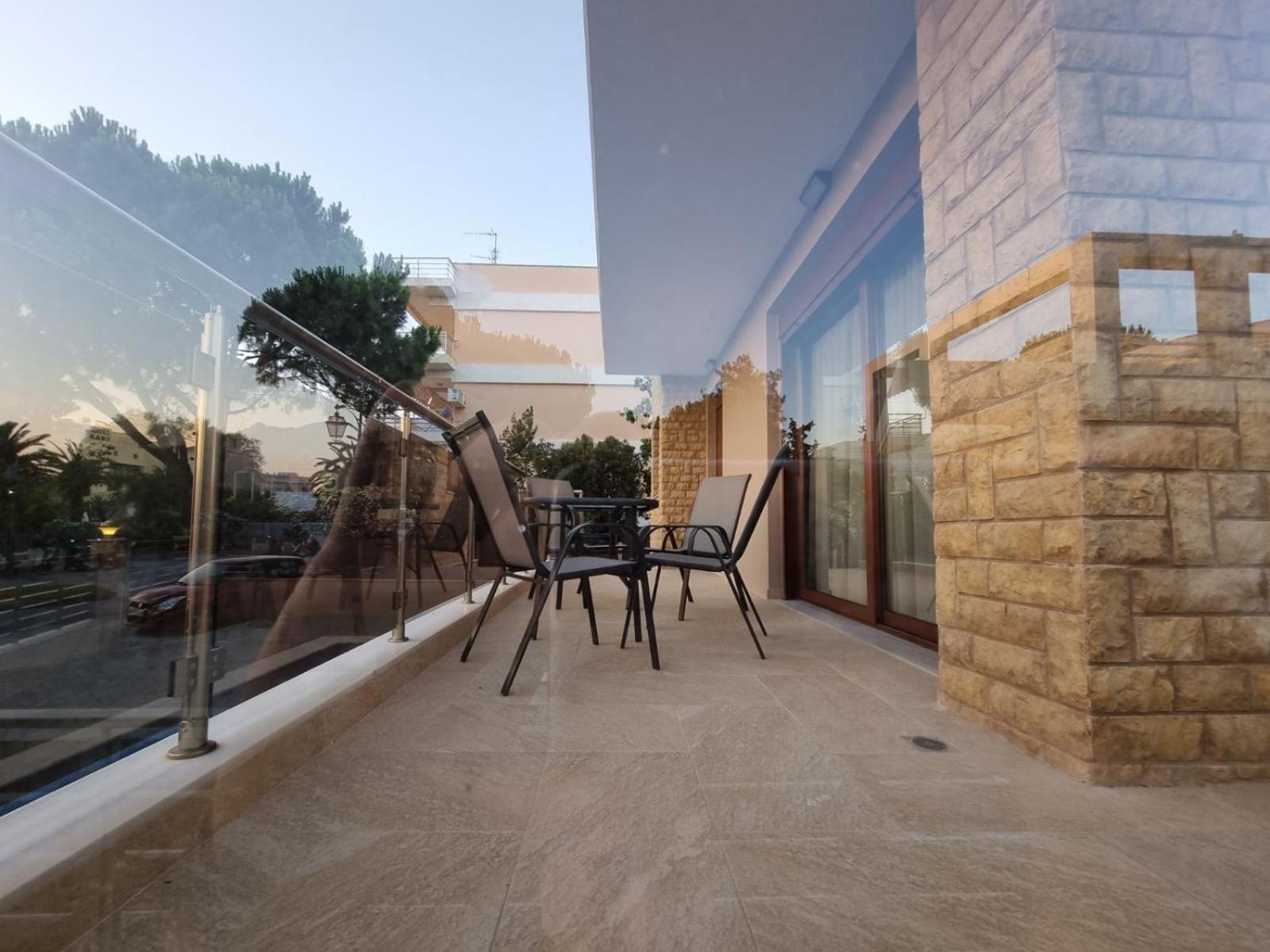 Agora Luxury Villa I Loutraki  Bagian luar foto